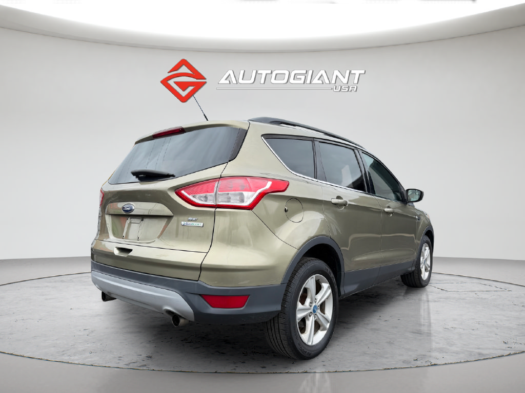 Used 2013 Ford Escape SE FWD image 9