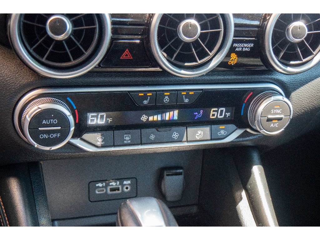 Used 2023 Nissan Sentra SR w/ SR Premium Package FWD image 24