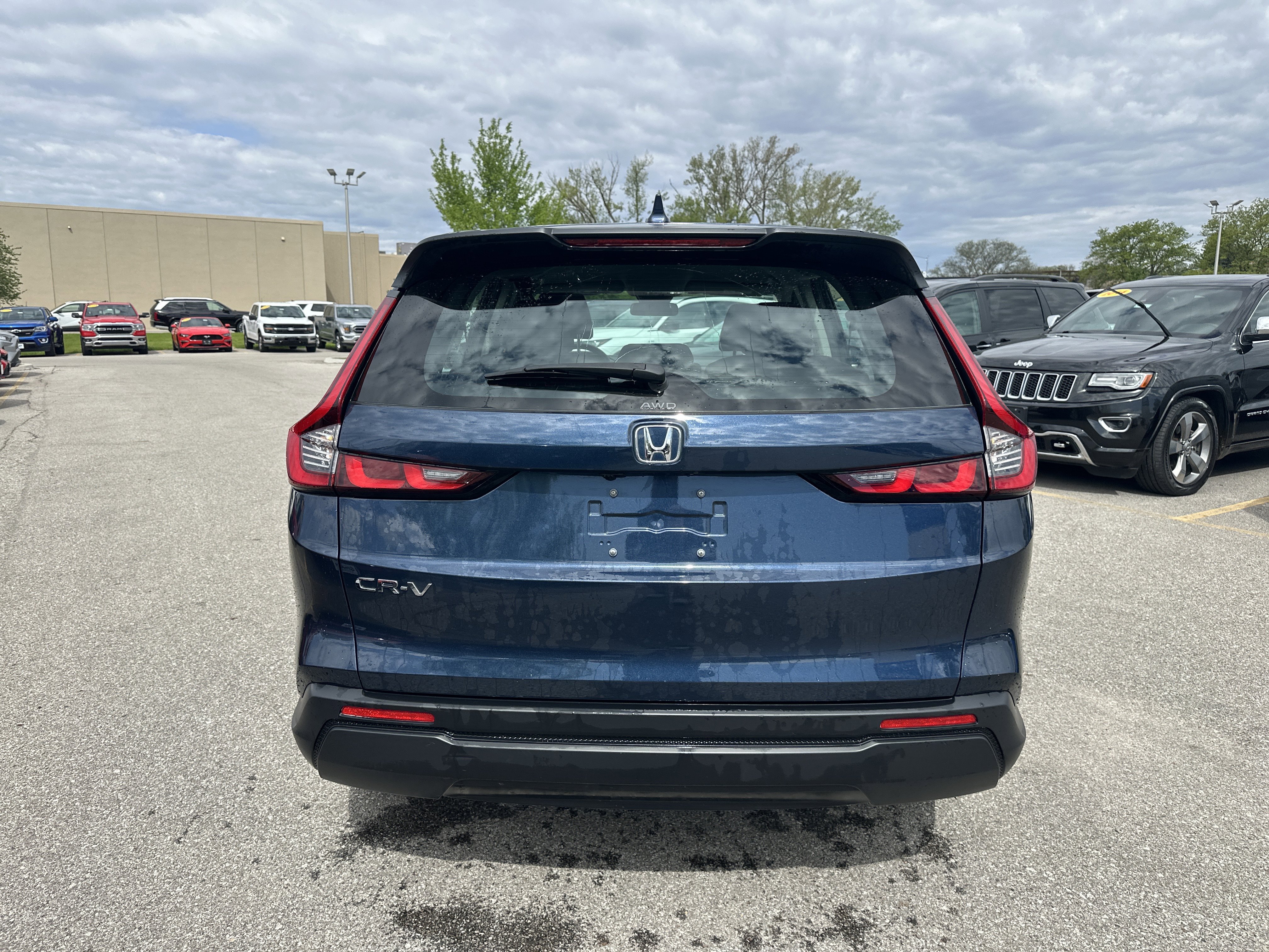 Certified 2023 Honda CR-V LX image 9