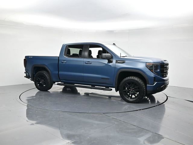 Used 2024 GMC Sierra 1500 Elevation image 3