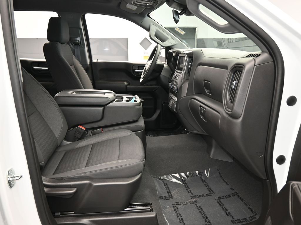 Used 2023 Chevrolet Silverado 1500 Custom image 39