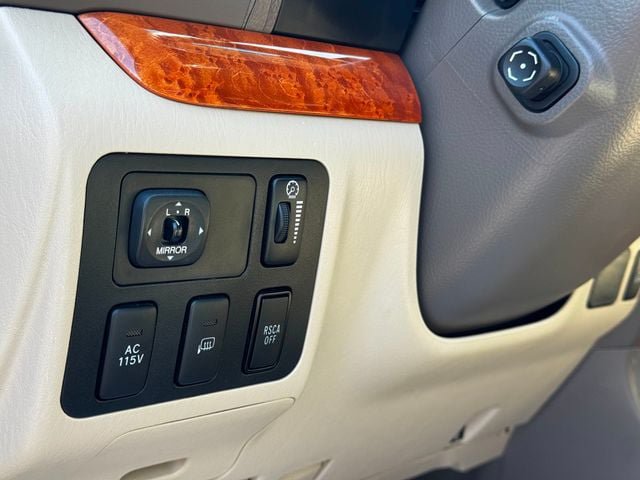Used 2005 Lexus GX 470 AWD/4WD image 10
