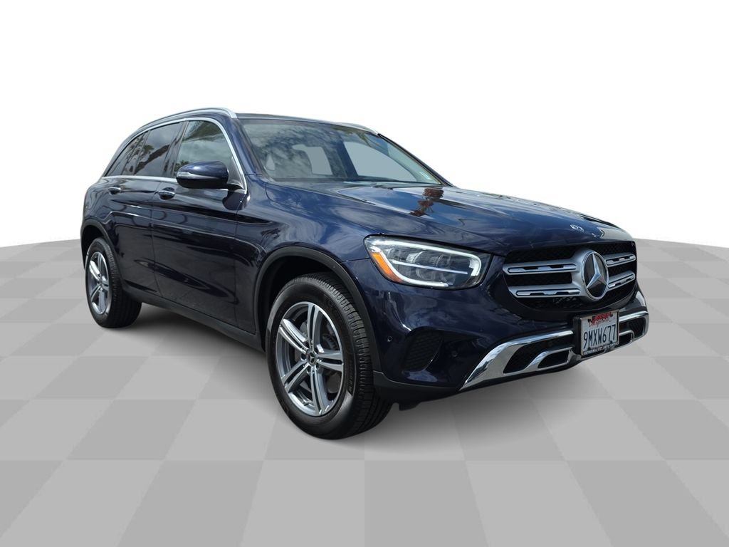 Used 2021 Mercedes-Benz GLC 300 4MATIC image 2