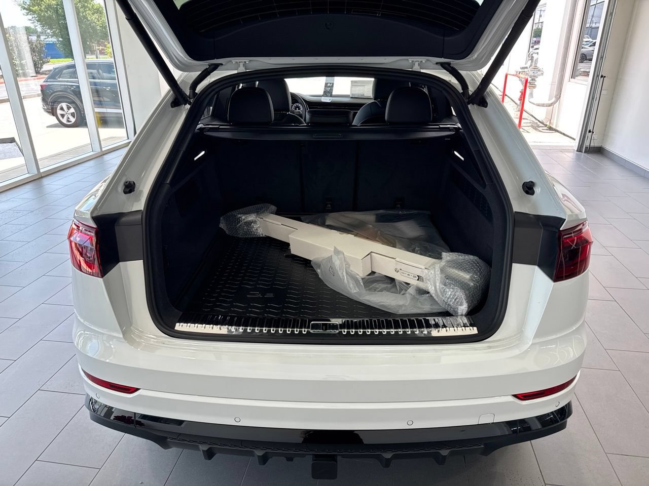 New 2026 Audi Q8 Premium Plus AWD/4WD image 9