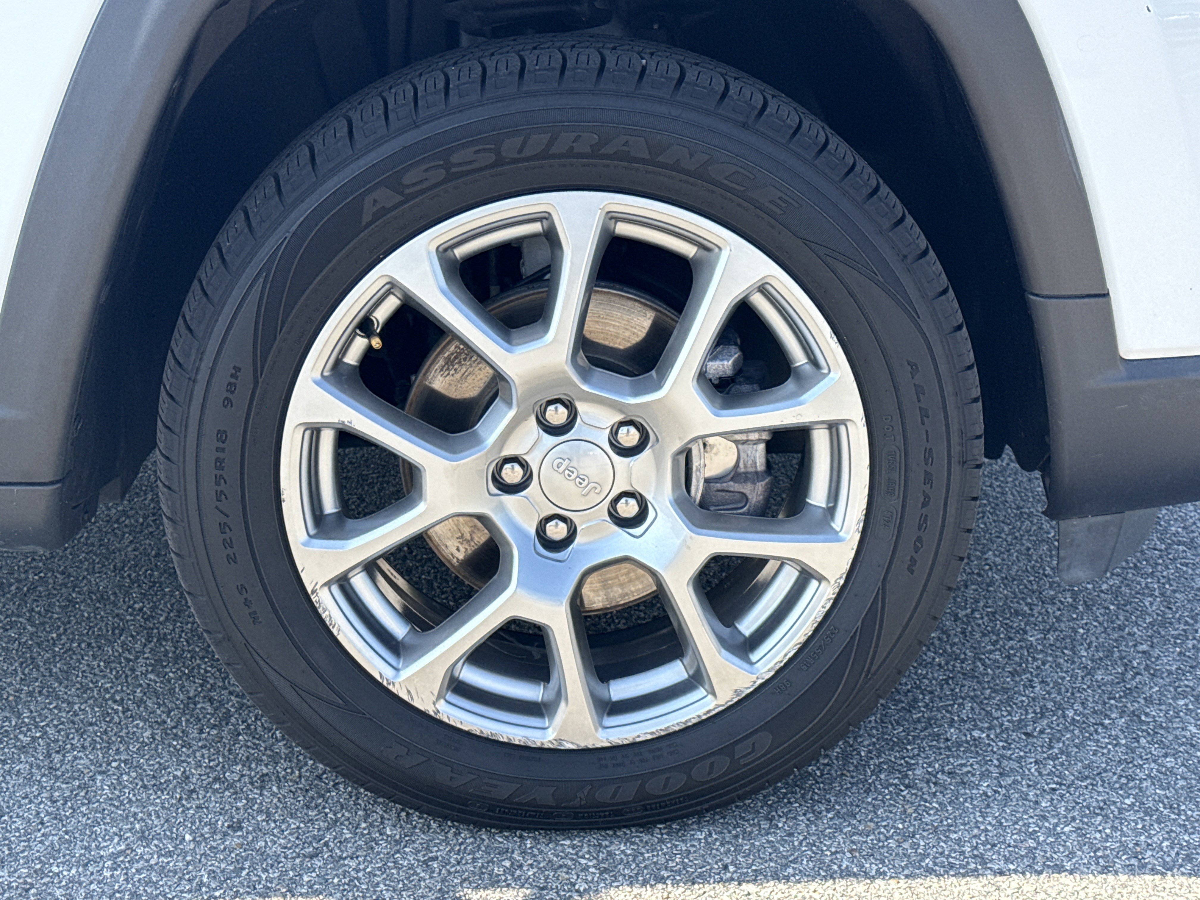Used 2022 Jeep Compass Latitude image 12