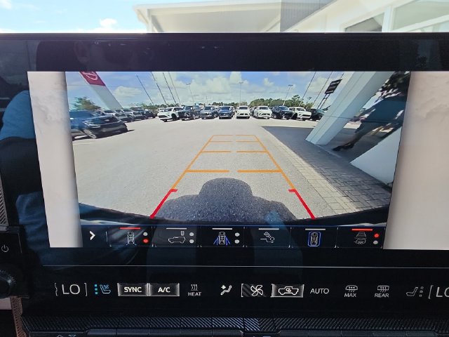 Certified 2025 GMC Hummer EV 3X AWD/4WD image 22