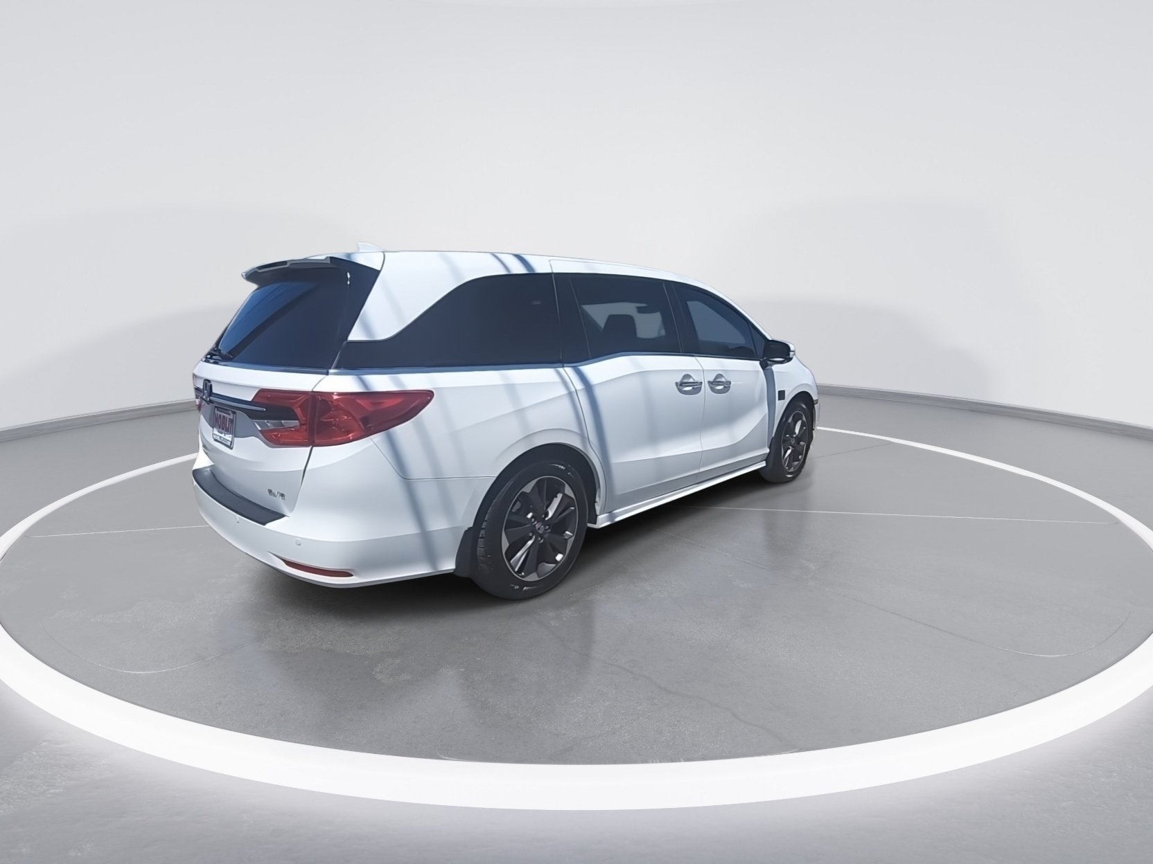 Used 2023 Honda Odyssey Elite image 8