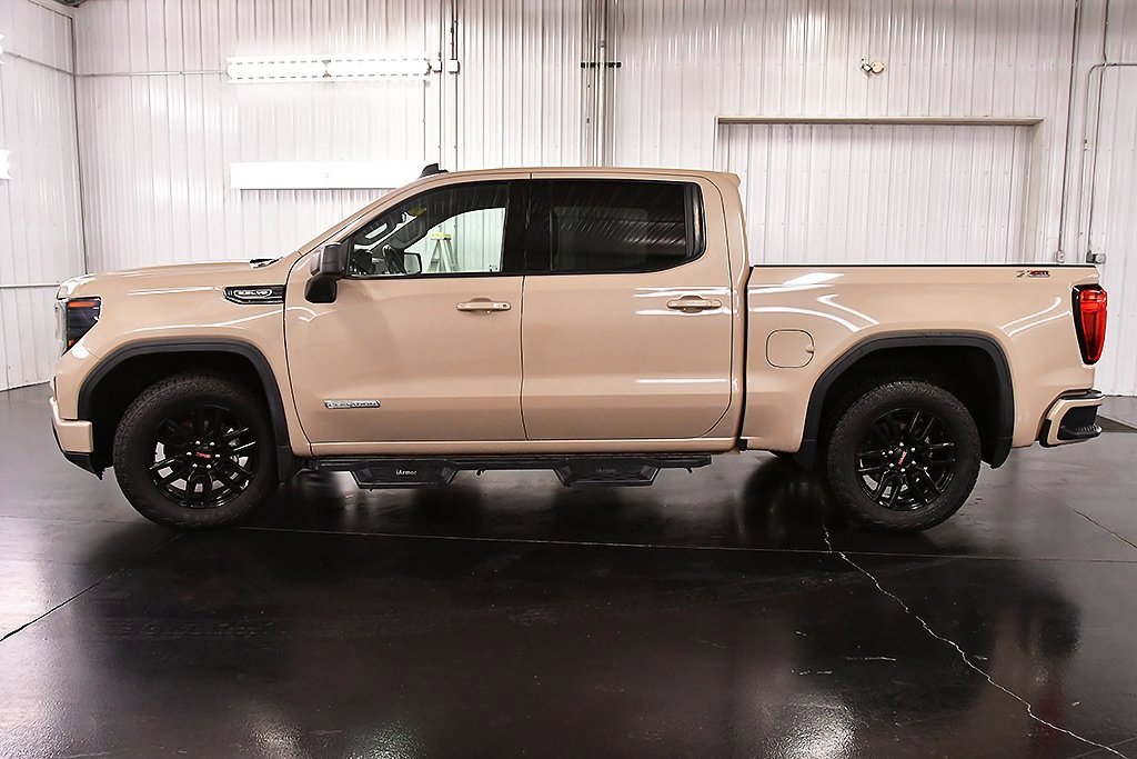 Used 2022 GMC Sierra 1500 Elevation image 4
