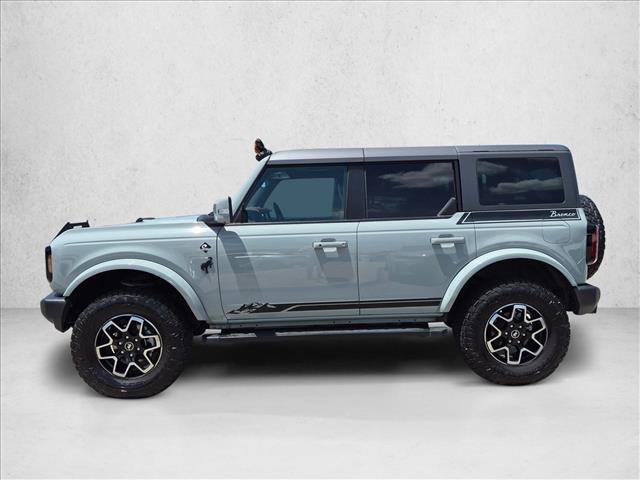 Used 2024 Ford Bronco Outer Banks AWD/4WD image 9