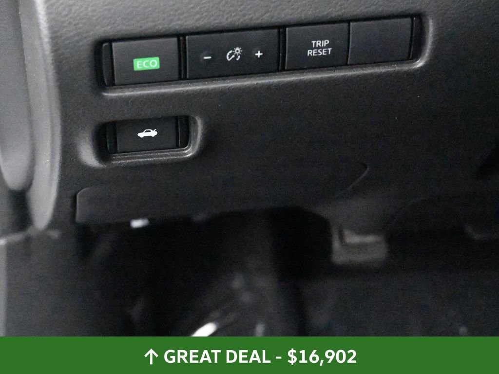 Used 2024 Nissan Sentra SV image 26