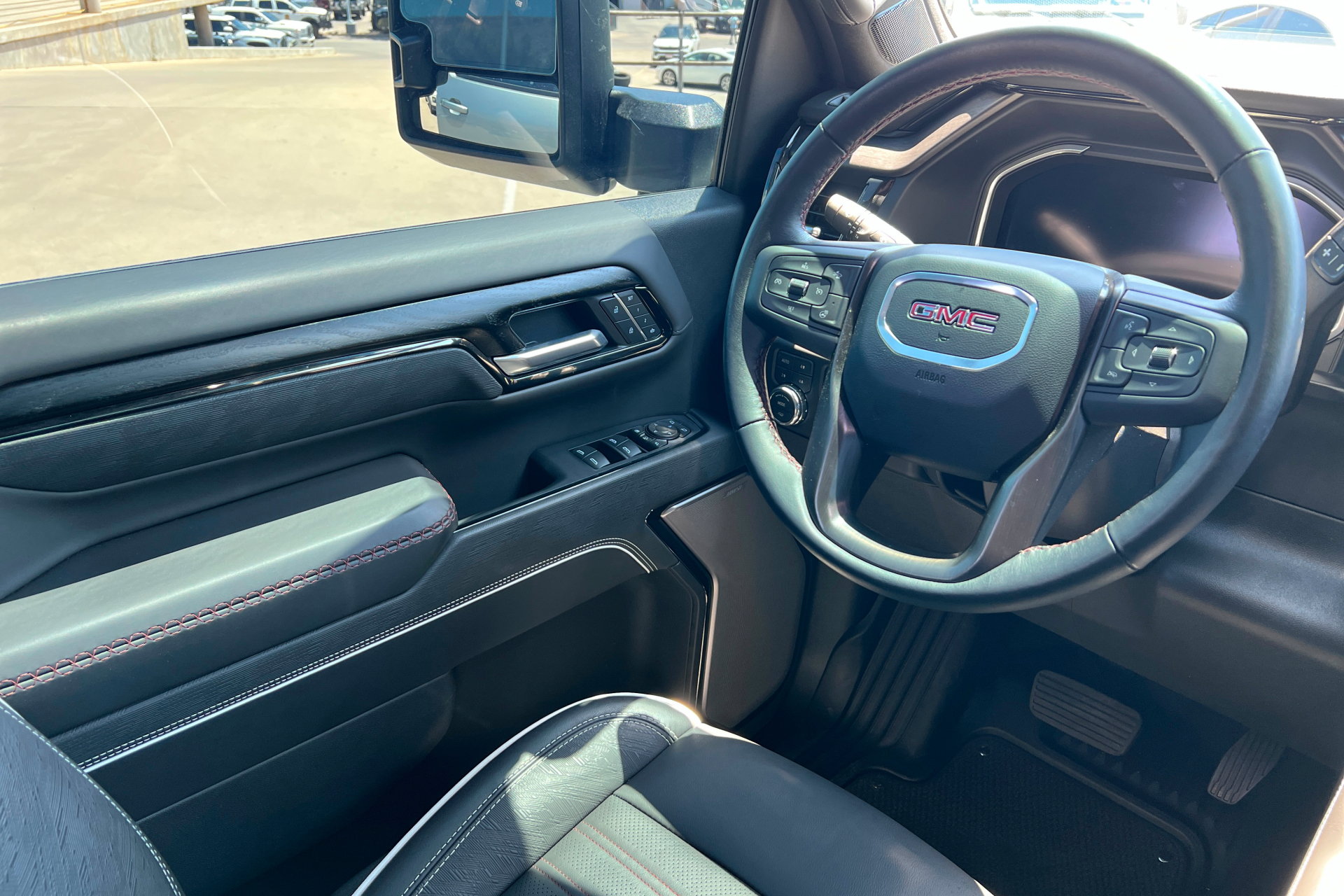 Used 2026 GMC Sierra 2500 AT4X AWD/4WD image 12