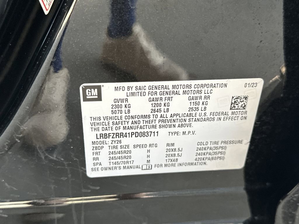 Used 2023 Buick Envision Avenir image 41