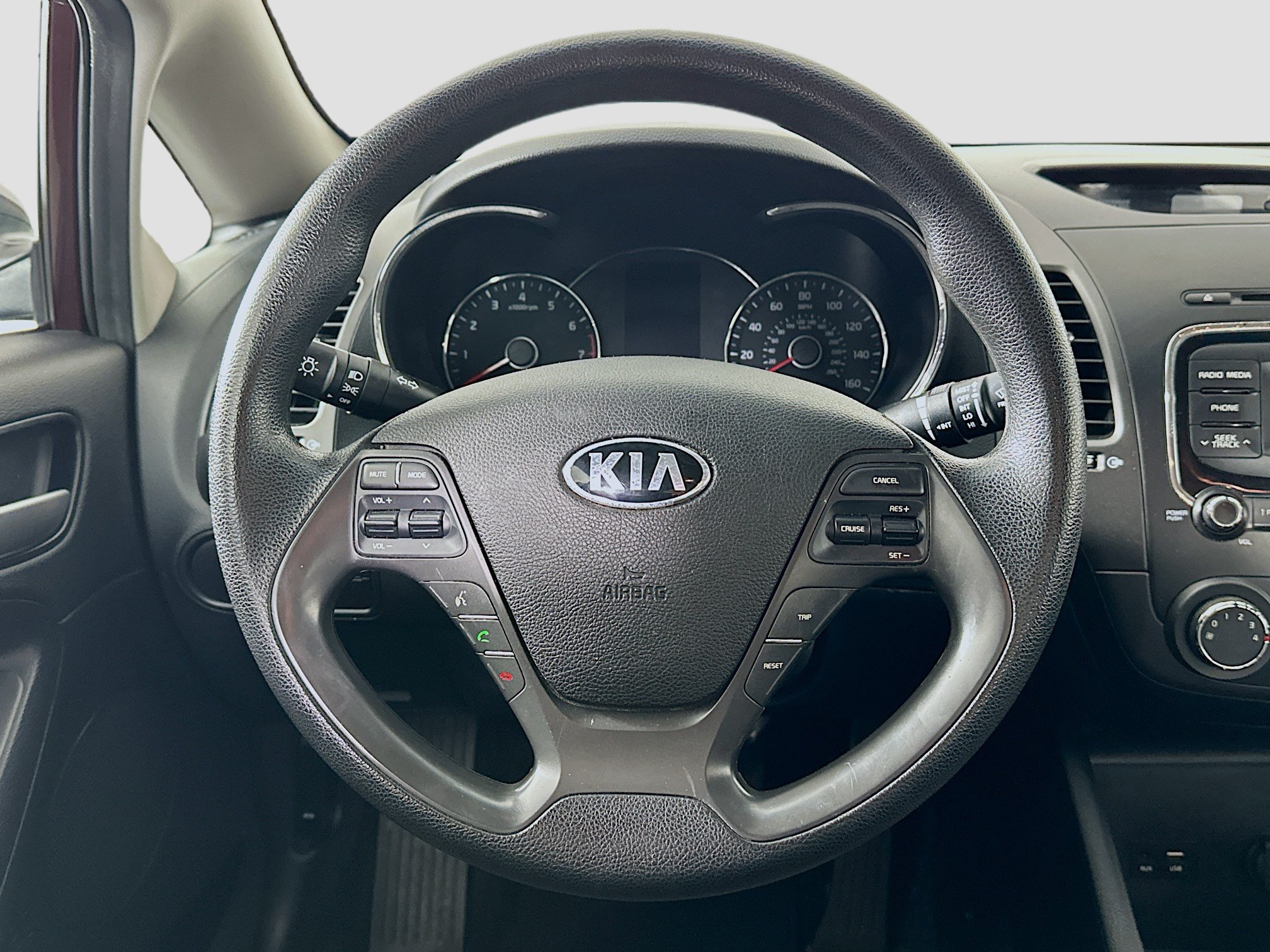 Used 2018 Kia Forte LX FWD image 17