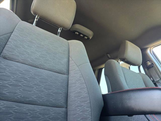 Certified 2025 Dodge Durango GT image 24