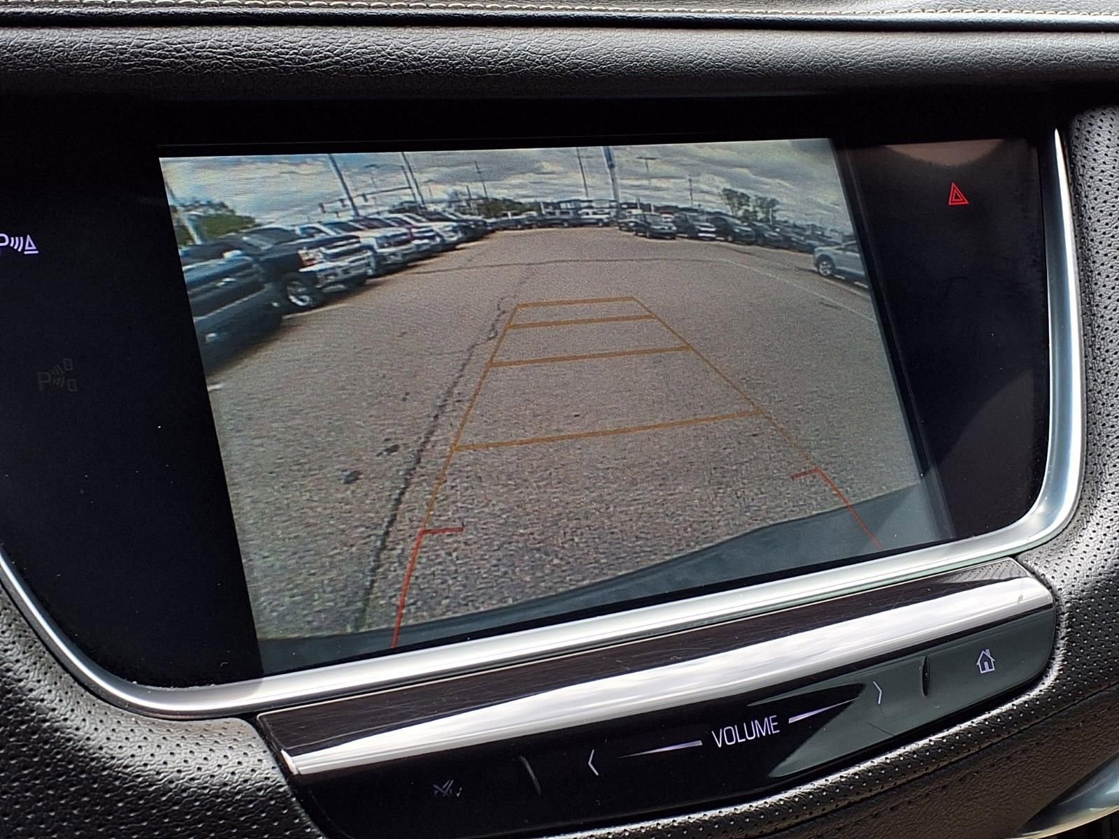 Used 2019 Cadillac XT5 FWD image 21