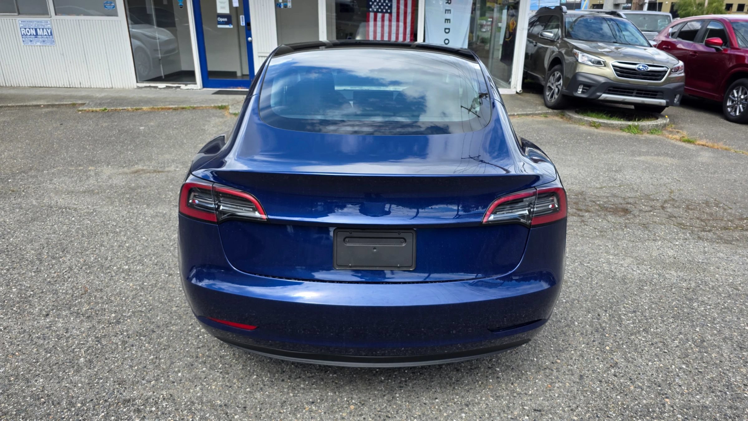 Used 2023 Tesla Model 3 Standard Range RWD image 6