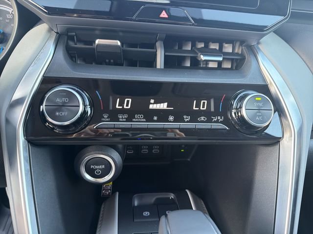Certified 2024 Toyota Venza LE image 22