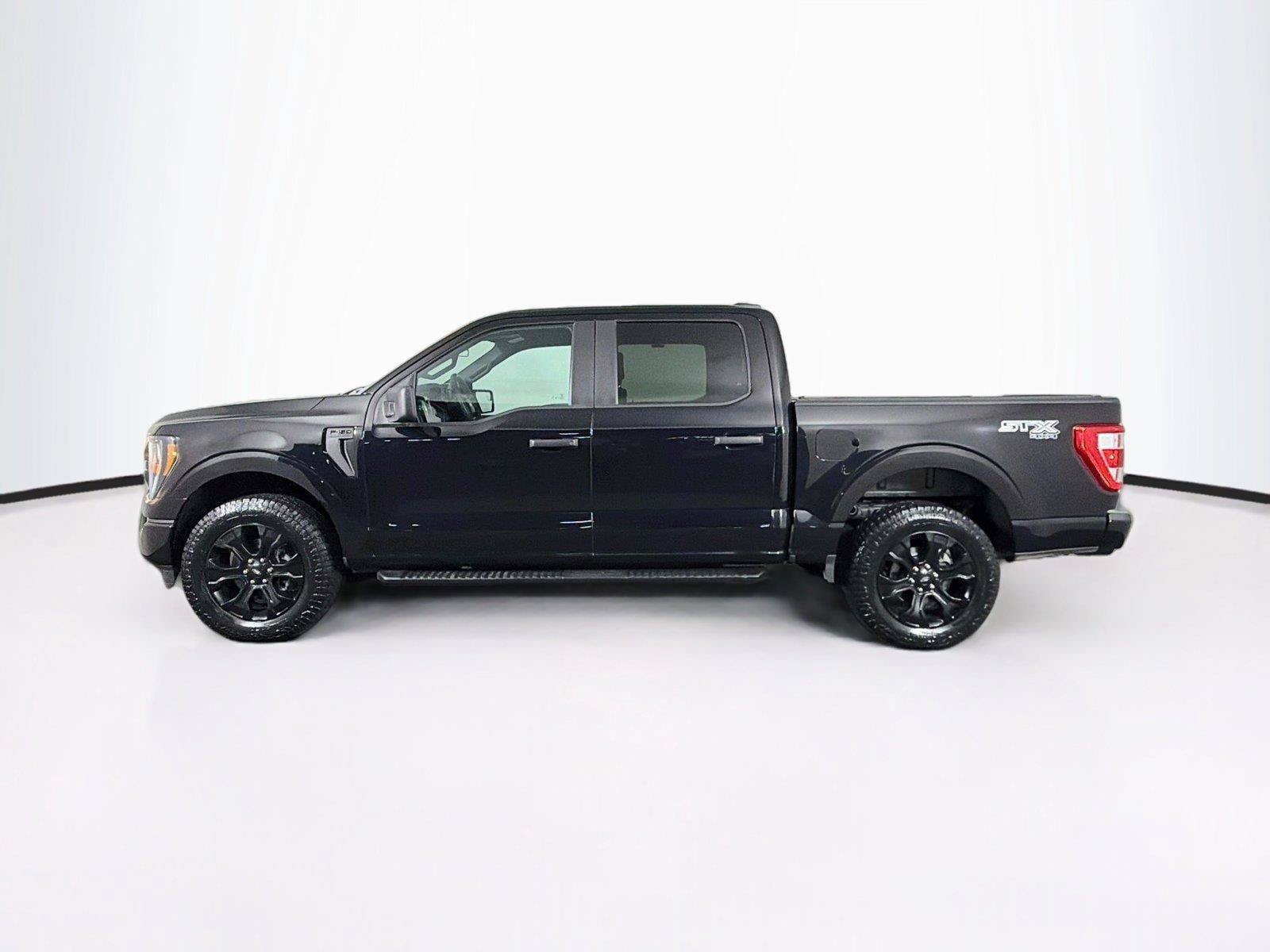 Used 2023 Ford F150 XL w/ STX Black Appearance Package AWD/4WD image 8