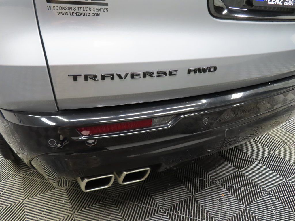 Used 2024 Chevrolet Traverse RS w/ LPO, Floor Liner Package image 47