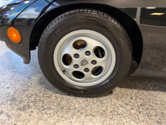 Used 1988 Porsche 924 S RWD image 38