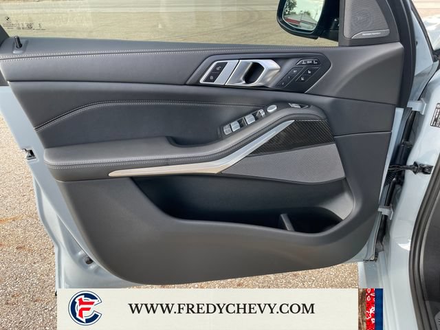 Used 2025 BMW X7 M60i AWD/4WD image 12