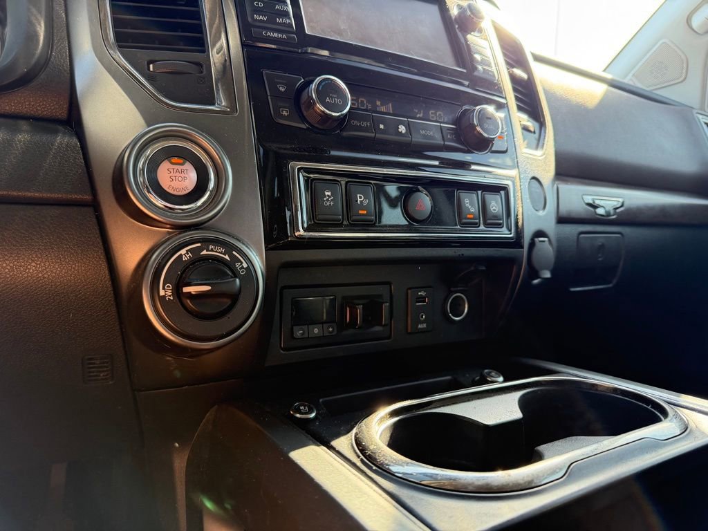 Used 2017 Nissan Titan Platinum Reserve AWD/4WD image 25
