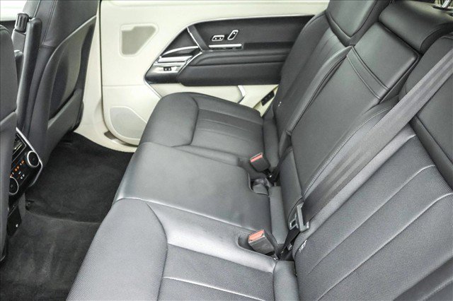 Used 2024 Land Rover Range Rover Long Wheelbase SE AWD/4WD image 21