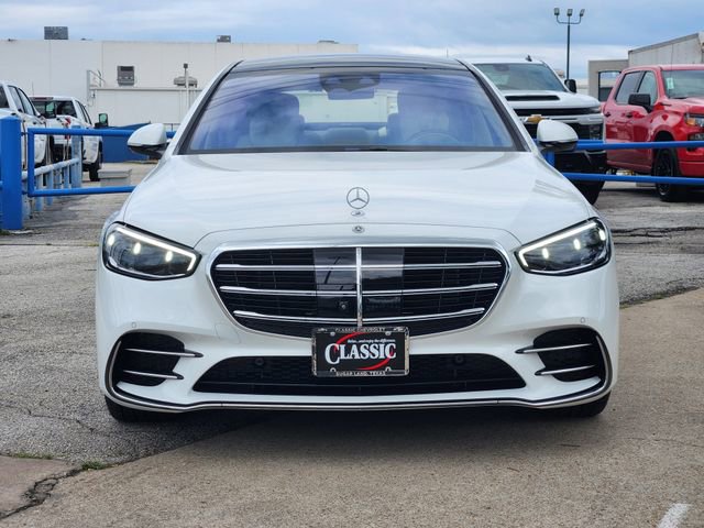 Used 2024 Mercedes-Benz S 580e 4MATIC Sedan video 2