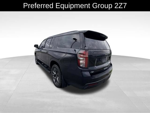 Certified 2023 Chevrolet Suburban Z71 w/ Luxury Package AWD/4WD image 5