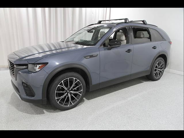 Certified 2025 MAZDA CX-70 Plug-In Hybrid w/ Premium Pkg AWD/4WD image 3