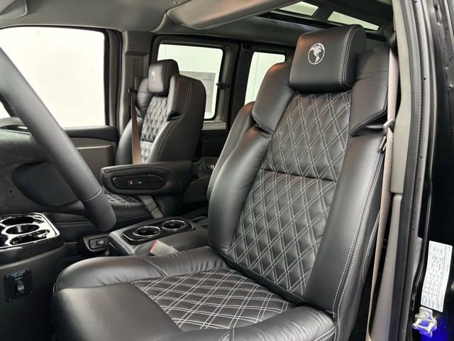 New 2026 GMC Savana 2500 w/ Driver Convenience Package RWD image 20