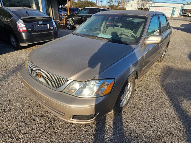 Used 2002 Toyota Avalon XL image 1