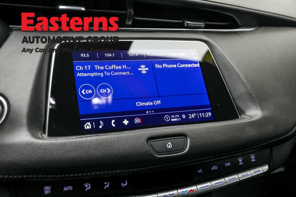 Used 2023 Cadillac XT4 Premium Luxury FWD image 19
