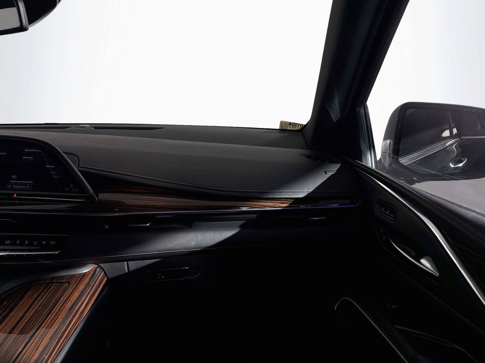 Used 2023 Cadillac Escalade Luxury RWD image 38