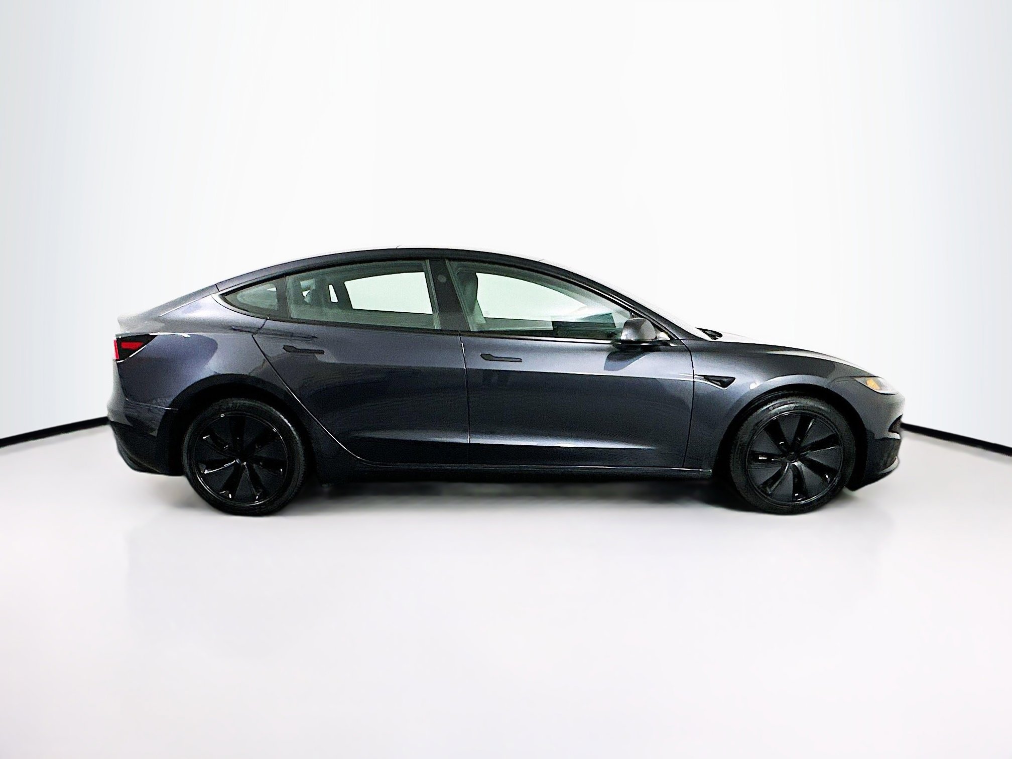Used 2024 Tesla Model 3 Long Range image 10