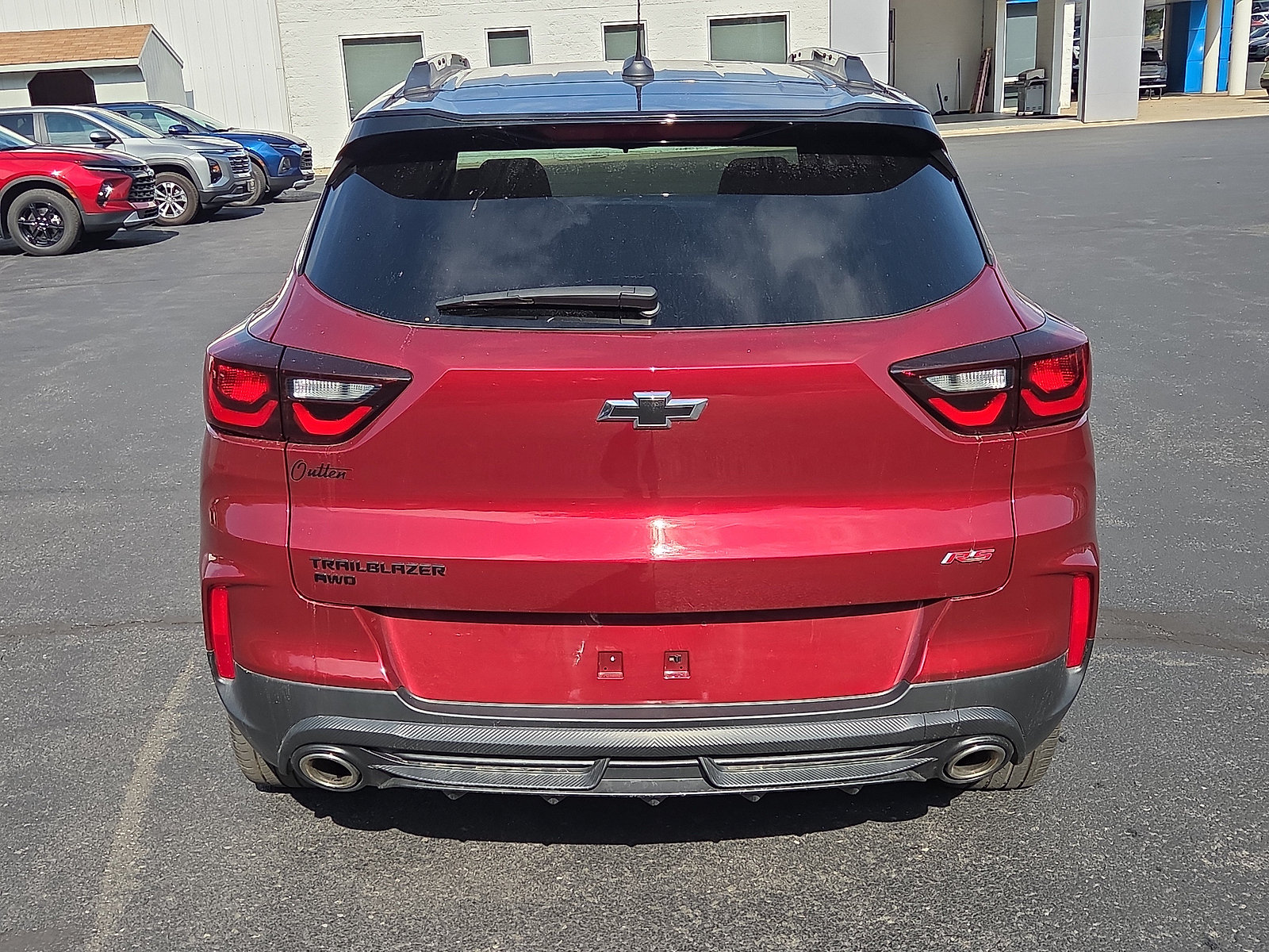 Used 2024 Chevrolet TrailBlazer RS AWD/4WD image 2