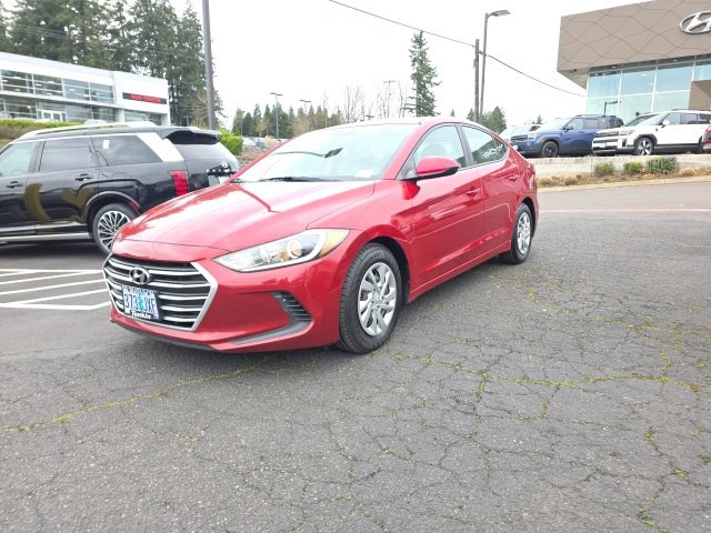 Used 2017 Hyundai Elantra SE image 3
