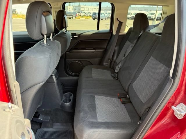 Used 2012 Jeep Patriot Latitude w/ Trailer Tow Prep Group AWD/4WD image 10