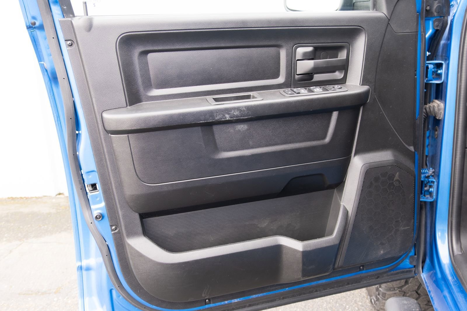 Used 2023 RAM 1500 Express w/ Wheel & Sound Group AWD/4WD image 14