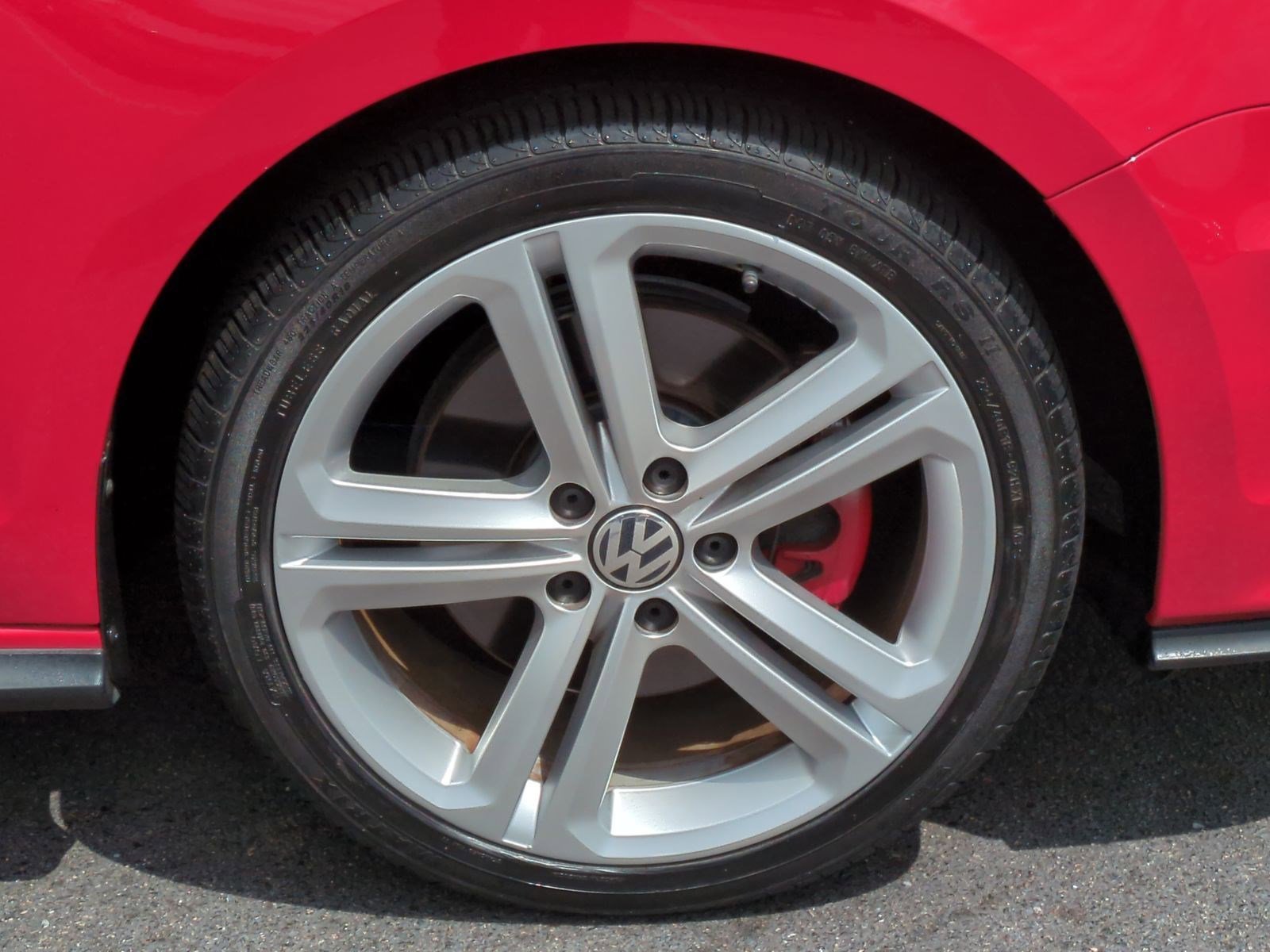 Used 2017 Volkswagen Jetta GLI FWD image 13