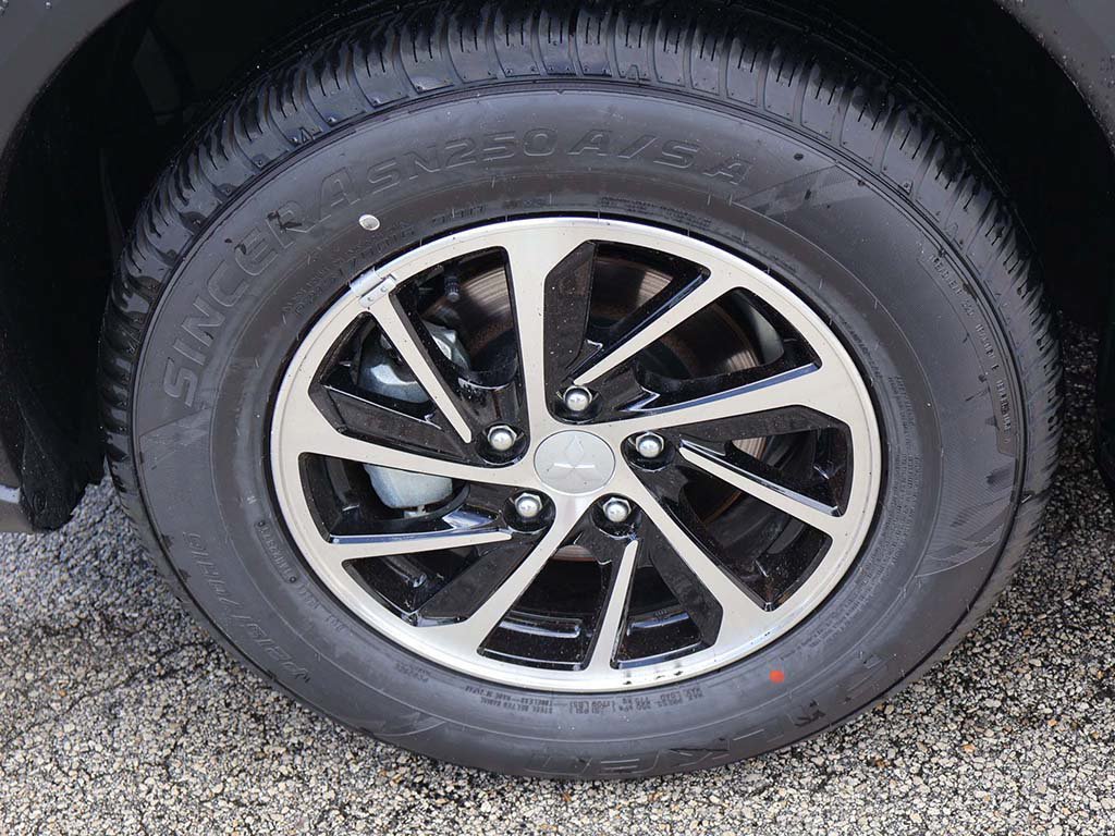 New 2026 Mitsubishi Eclipse Cross ES AWD/4WD image 18