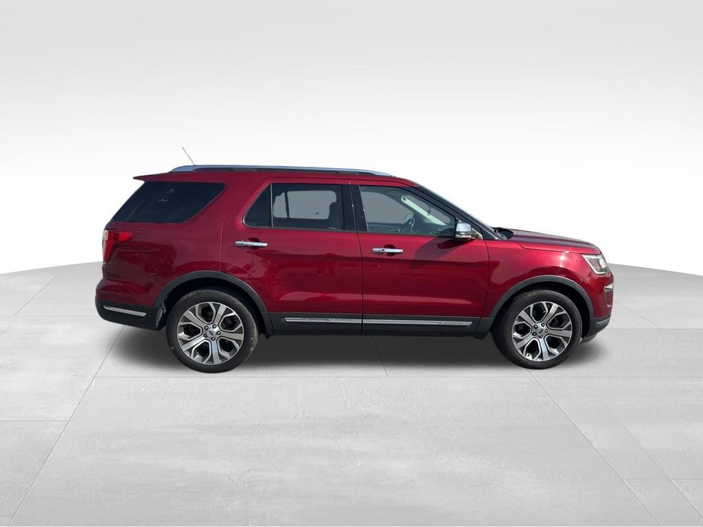 Used 2019 Ford Explorer Limited w/ Limited Luxury Package AWD/4WD image 9