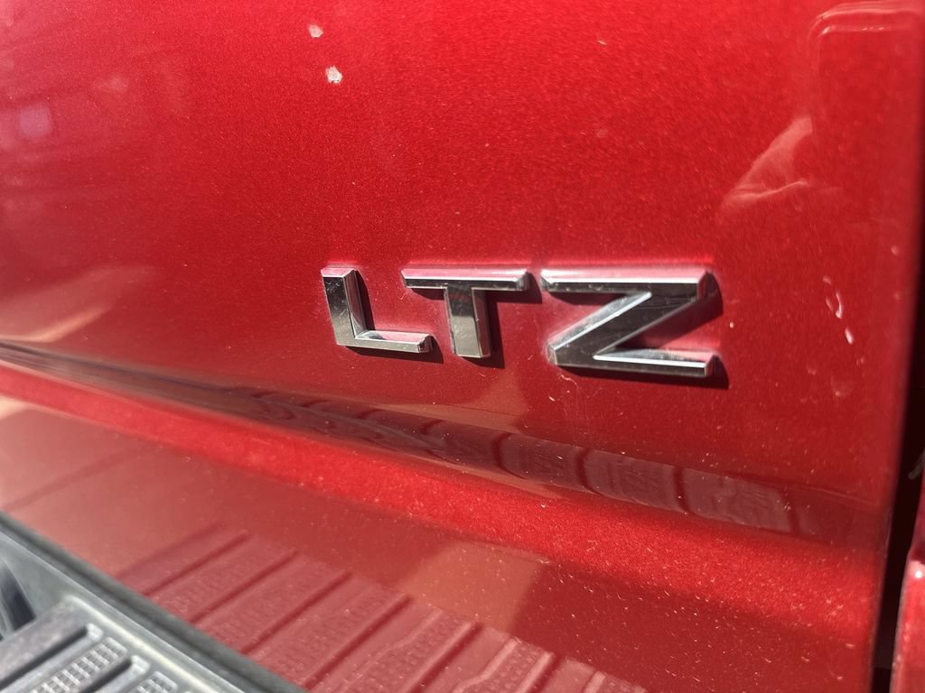 Certified 2019 Chevrolet Silverado 1500 LTZ AWD/4WD image 30