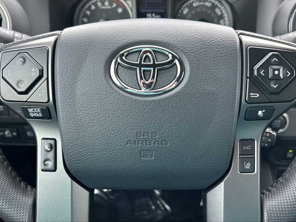Used 2023 Toyota Tacoma TRD Sport image 10