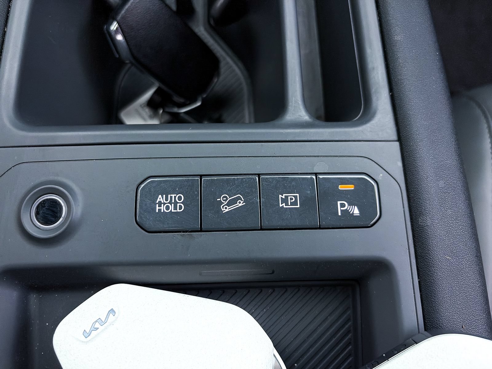 Certified 2024 Kia EV9 Wind AWD/4WD image 32