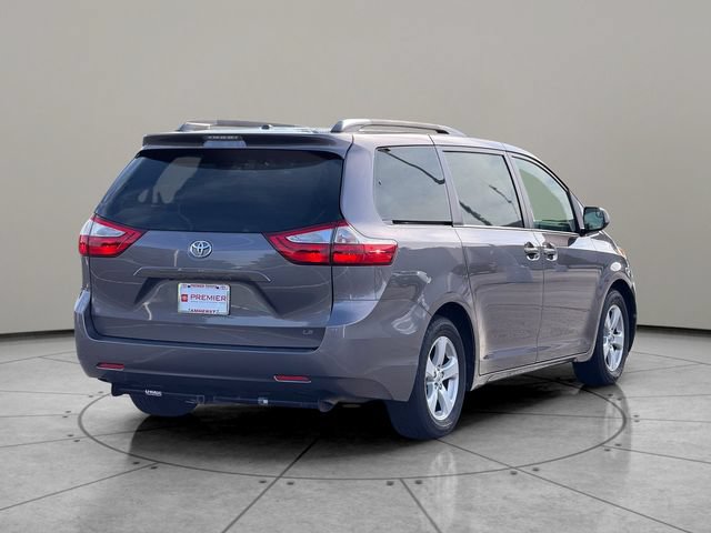 Used 2015 Toyota Sienna LE FWD image 6