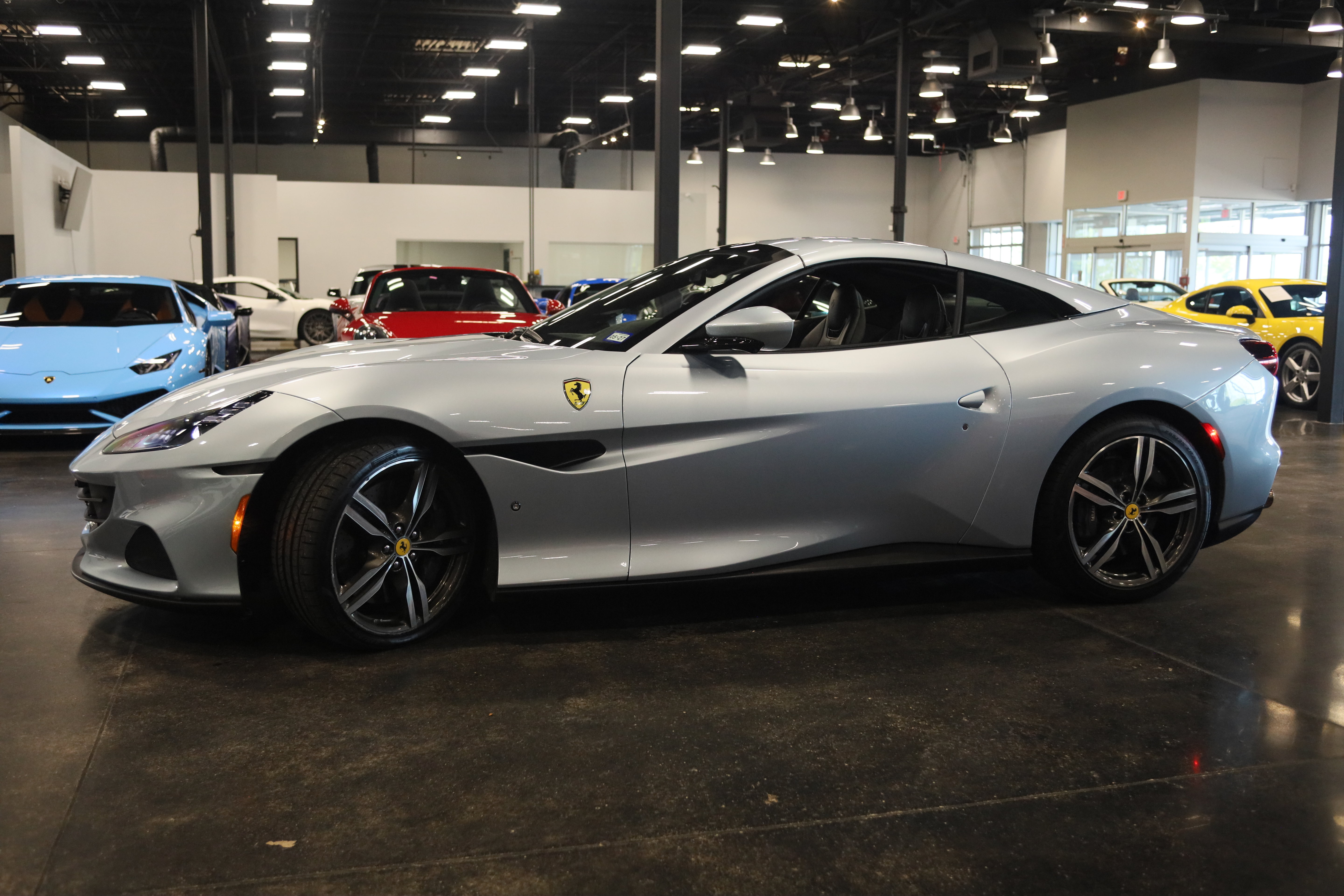 Used 2022 Ferrari Portofino M RWD image 13