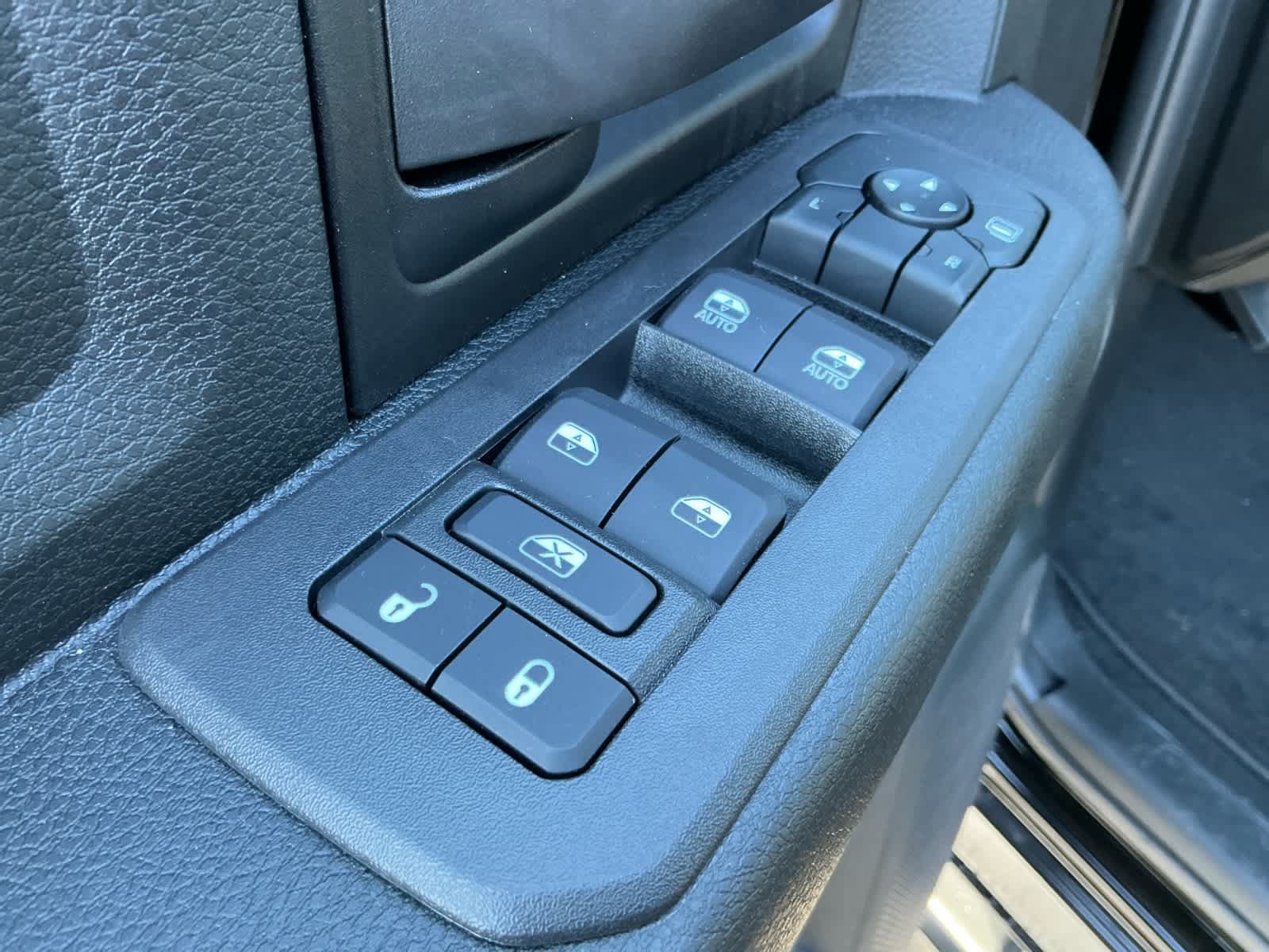 New 2026 RAM 3500 Tradesman AWD/4WD image 21