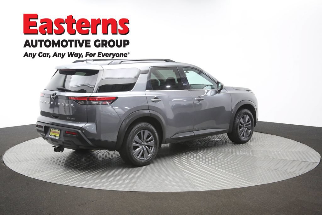 Used 2022 Nissan Pathfinder SV AWD/4WD image 44