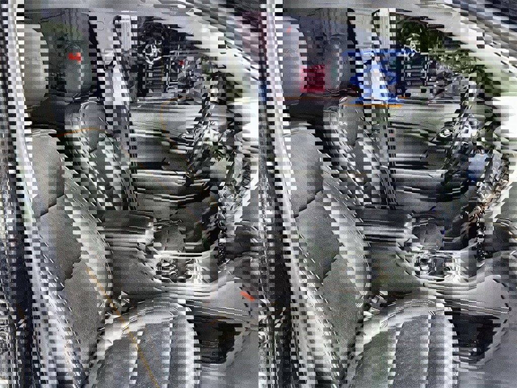 Used 2021 GMC Acadia AT4 w/ Technology Package image 33